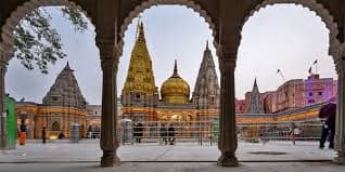 Kashi Vishwanath Darshan for a First-Time Visitor: The Sequence, the Gates and Where the Car Stops